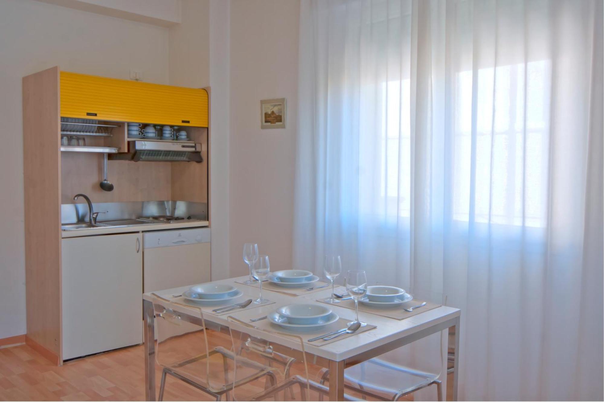 Residence Divina Rimini Exterior photo